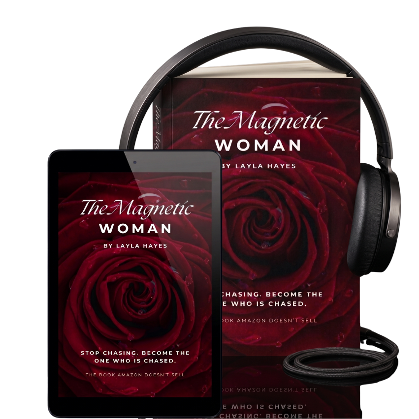 Paperback cover of The Magnetic Woman by Laura Hayes